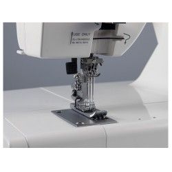 Janome CoverPro 2000CPX