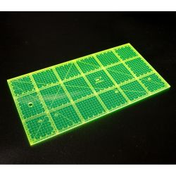 Pravtko pre patchwork - 15x30 cm - fluo