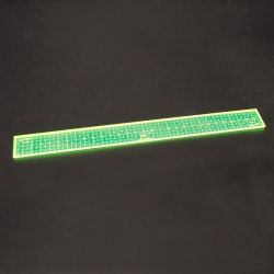 Pravtko pre patchwork - 3x30 cm - fluo